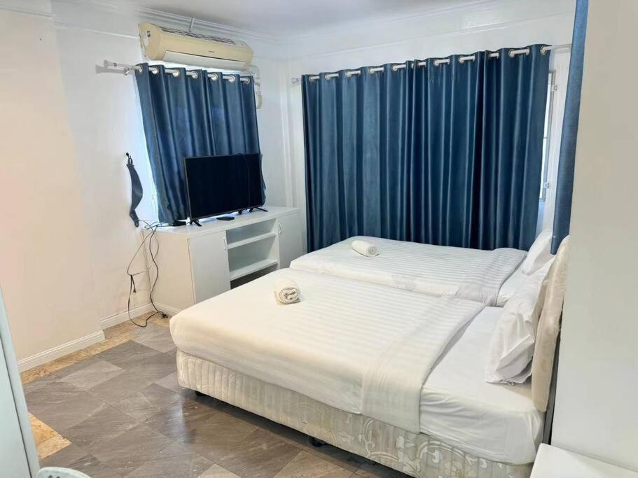 芭提雅南路4卧4卫 Blue Star Pool 近步行街和夜市 * Pattaya