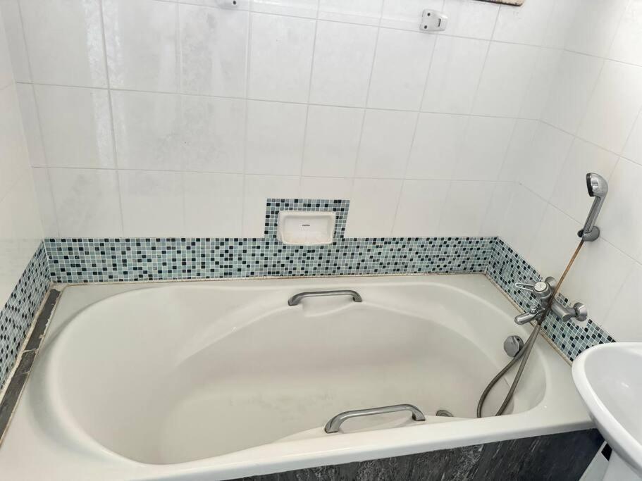 芭提雅南路4卧4卫 Blue Star Pool 近步行街和夜市 *