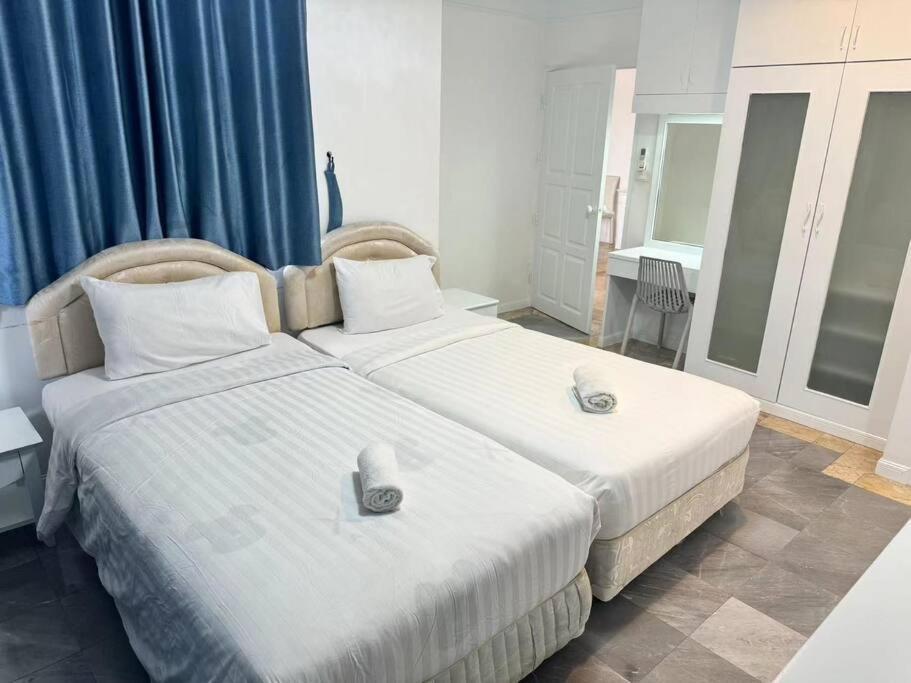 芭提雅南路4卧4卫 Blue Star Pool 近步行街和夜市 Villa Pattaya