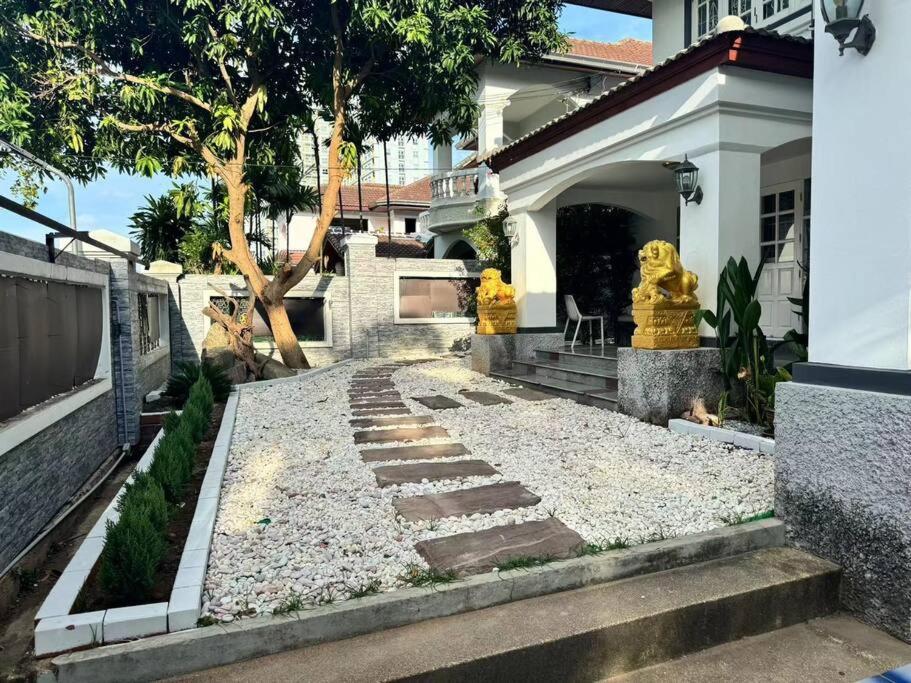 芭提雅南路4卧4卫 Blue Star Pool 近步行街和夜市 *