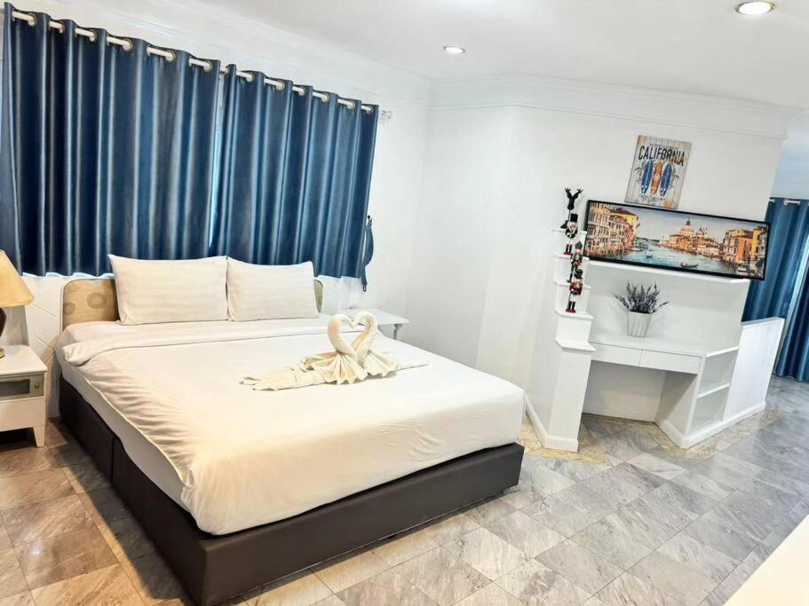 芭提雅南路4卧4卫 Blue Star Pool 近步行街和夜市